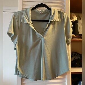 Old Navy Active Women's Collared Tee